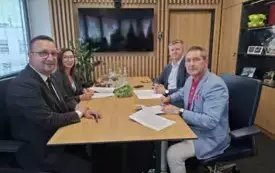 Rekultywacja nielegalnego składowiska odpad&oacute;w 3